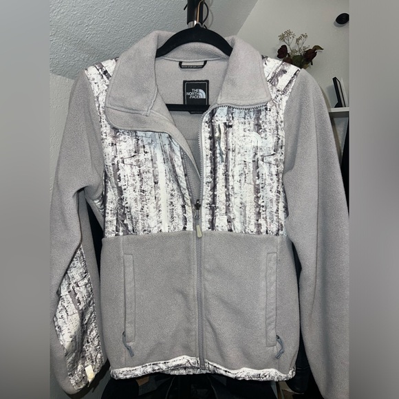North Face Fleece - Picture 1 of 3